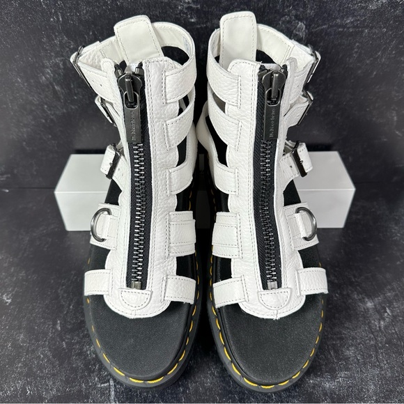 DOC OLSON ZIPPED MILLED NAPPA LEATHER STRAP GLADIATOR SANDALS WOMENS SIZE 8 NEW - Picture 2 of 10